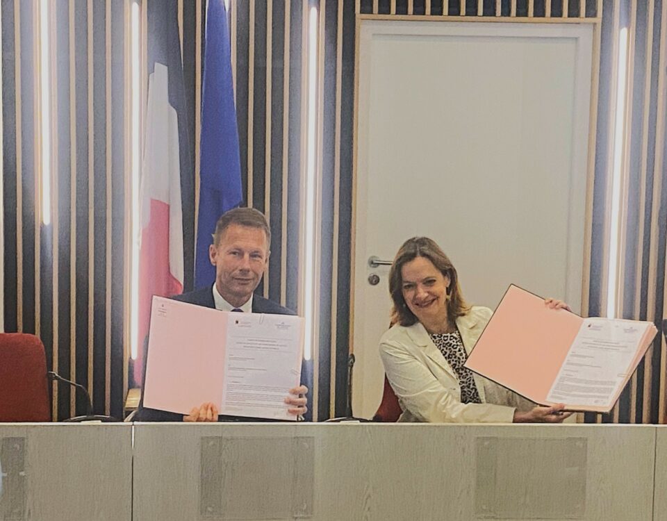 Aide juridictionnelle : signature d’une charte de bonnes pratiques entre le CNB et la CNCJChambre nationale des commissaires de justice